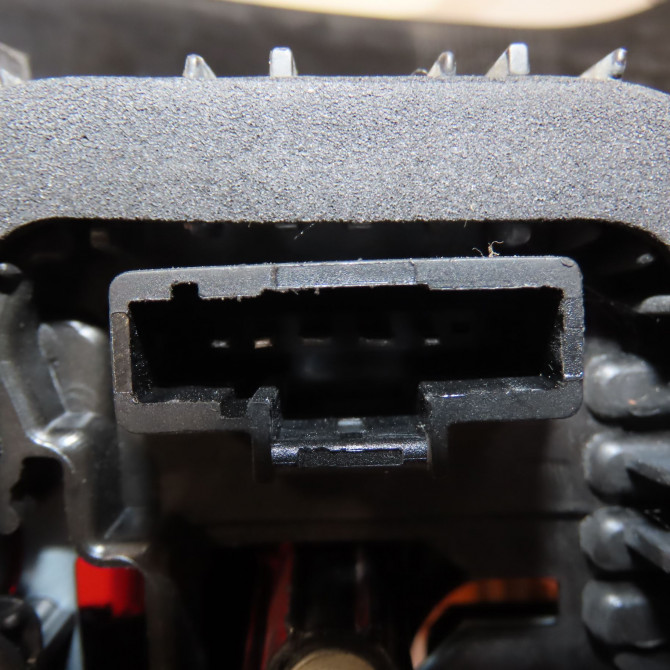 Feu arrière droit occasion RENAULT TWINGO III Phase 1 06-2014->... 1.0 SCE 12v 70ch 265501361R 3