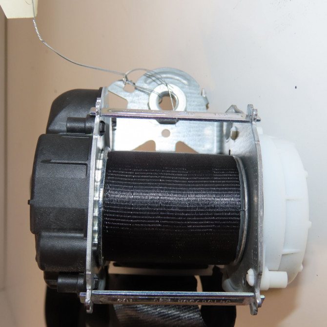 Ceinture arrière gauche occasion RENAULT TWINGO III Phase 1 06-2014->... 1.0 SCE 12v 70ch 888414032R 2