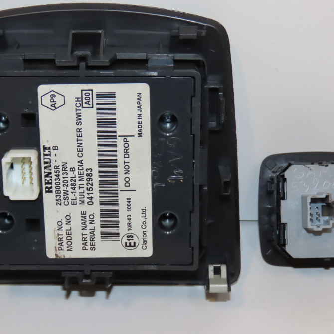 Commande autoradio occasion RENAULT SCENIC III Phase 2 12-2011->03-2013 1.6 DCI 130ch 2