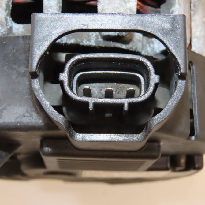 Alternateur occasion HYUNDAI I 10 I Phase 1 03-2008->12-2010 1.2i 3730003300 5