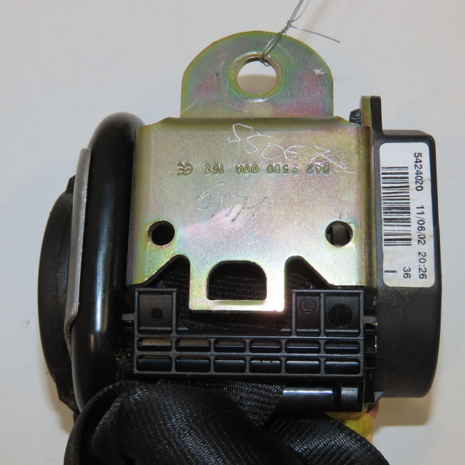 Ceinture avant gauche occasion VOLKSWAGEN POLO IV Phase 1 01-2002->05-2005 1.2 65ch 6Q3857705JRAA 3