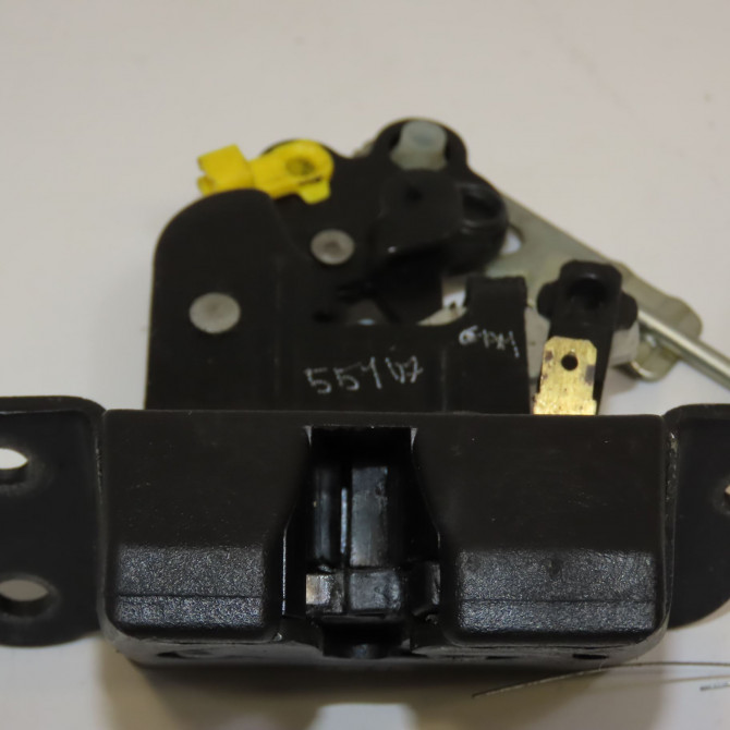 Serrure hayon occasion HYUNDAI GETZ Phase 2 11-2005->10-2010 1.1i 812301C031 1