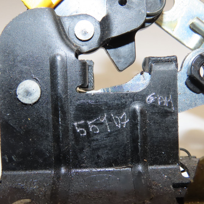 Serrure hayon occasion HYUNDAI GETZ Phase 2 11-2005->10-2010 1.1i 812301C031 3