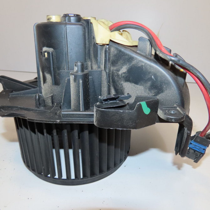 Ventilateur de chauffage occasion FIAT SCUDO II Phase 1 04-2007->... 1.6 DT 90ch 1613566380 2