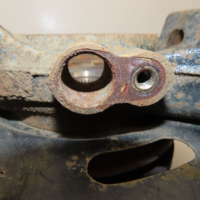 Moyeu avg occasion  517503K000 3