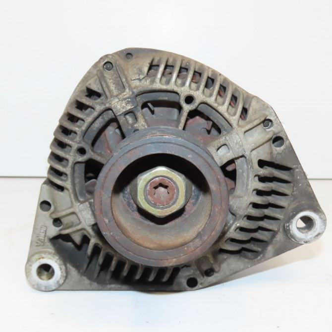 Alternateur occasion MERCEDES CLASSE CLK I 101544702 3