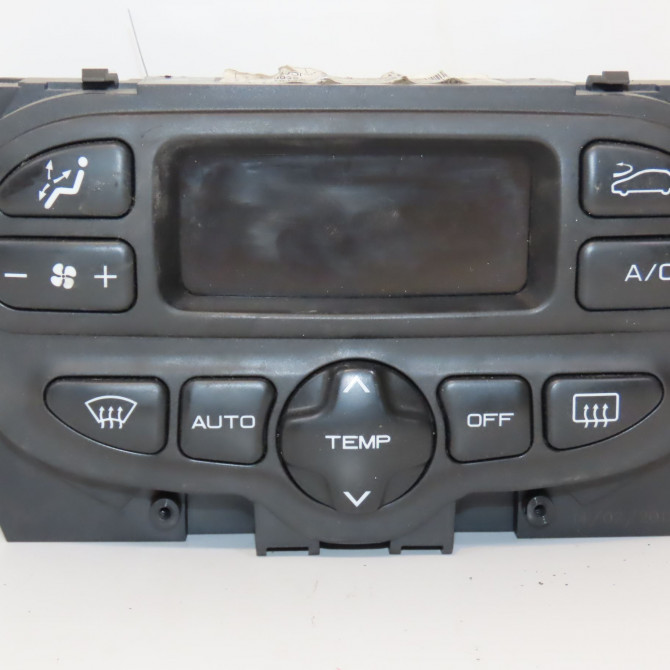 Commande de chauffage occasion PEUGEOT 206 + Phase 1 03-2009->05-2013 1.4i 75ch 6452N7 1
