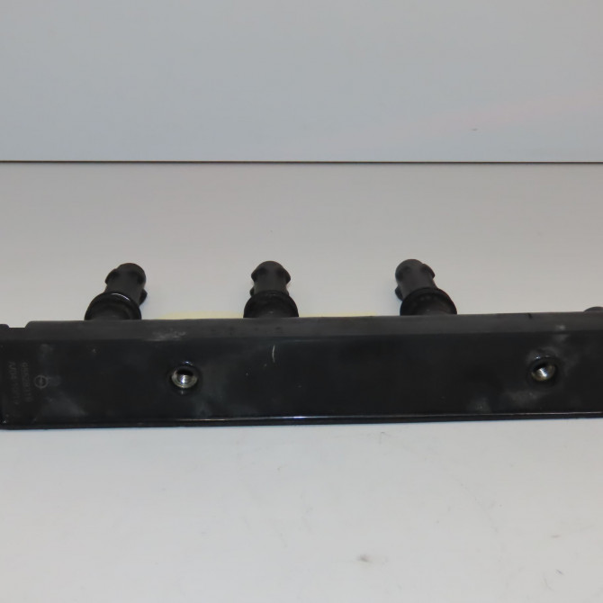 Bobine allumage occasion OPEL CORSA IV Phase 2 01-2011->03-2015 1.2i 85ch 55579072 2