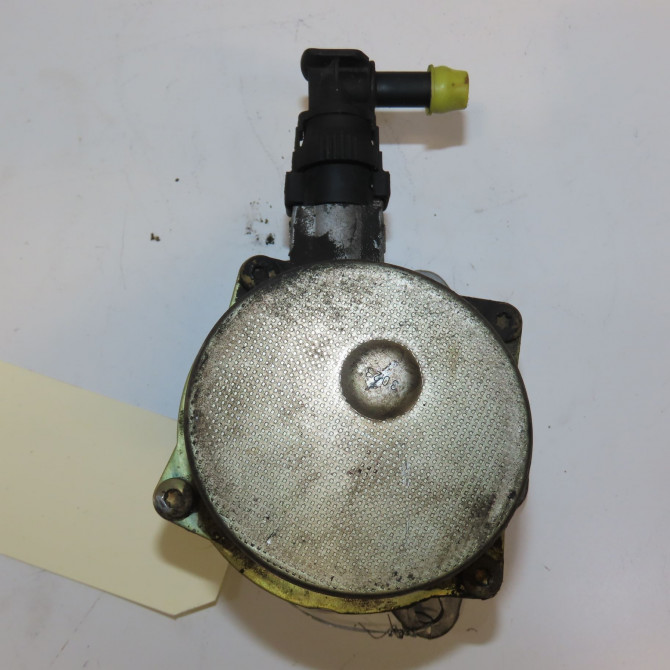 Pompe a vide occasion NISSAN MICRA III Phase 1 01-2003->07-2005 1.5 DCI 82ch 1465000Q2D 3