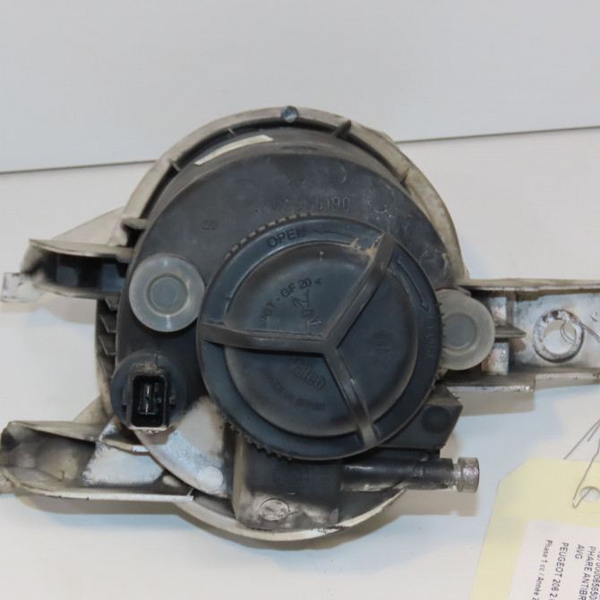 Phare antibrouillard avant gauche occasion PEUGEOT 206 Phase 1 09-1998->03-2009 2.0 HDI 6204T1 2