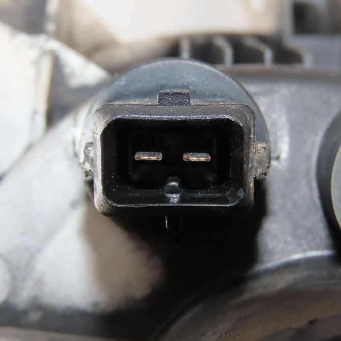 Phare antibrouillard avant gauche occasion PEUGEOT 206 Phase 1 09-1998->03-2009 2.0 HDI 6204T1 3