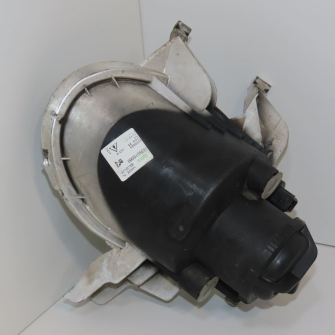 Phare antibrouillard avant droit occasion PEUGEOT 206 Phase 1 09-1998->03-2009 2.0 HDI 6205T1 2