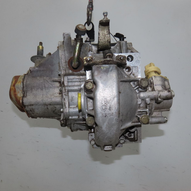 Boîte à vitesse mecanique occasion PEUGEOT 306 Phase 2 04-1997->03-2002 2.0 HDI 222271 4