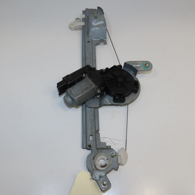 Mecanisme+moteur leve-glace arg occasion RENAULT SCENIC II Phase 1 03-2004->09-2006 1.5 DCI 100ch 8201010935 1