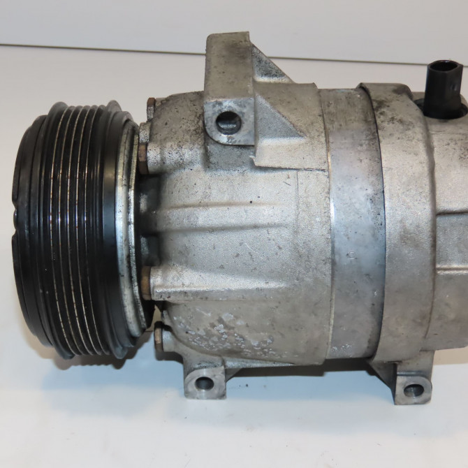 Compresseur air conditionne occasion RENAULT LAGUNA II Phase 2 03-2005->09-2007 2.2 DCI 150ch 8200678509 2