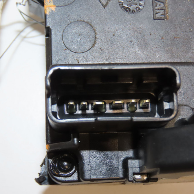 Serrure porte avd occasion RENAULT KANGOO II Phase 2 01-2013->... ELEC 8200497604 4