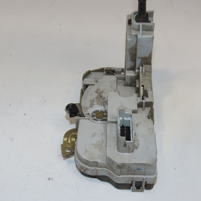 Serrure porte avd occasion PEUGEOT 307 Phase 2 06-2005->03-2008 1.6i 16v 9136Z9 2