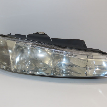 Phare droit occasion PEUGEOT 406 Phase 2 04-1999->04-2004 1.8i 16v 6205V2