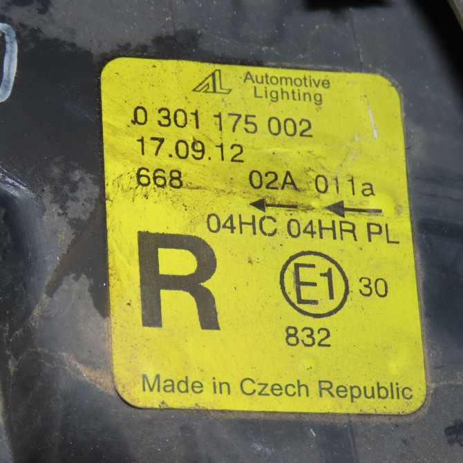 Phare droit occasion PEUGEOT 406 Phase 2 04-1999->04-2004 1.8i 16v 6205V2 4