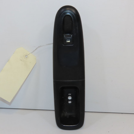 Commande lève-glace porte avant droite occasion PEUGEOT 406 Phase 2 04-1999->04-2004 2.0 HDI 110ch 6552ZZ