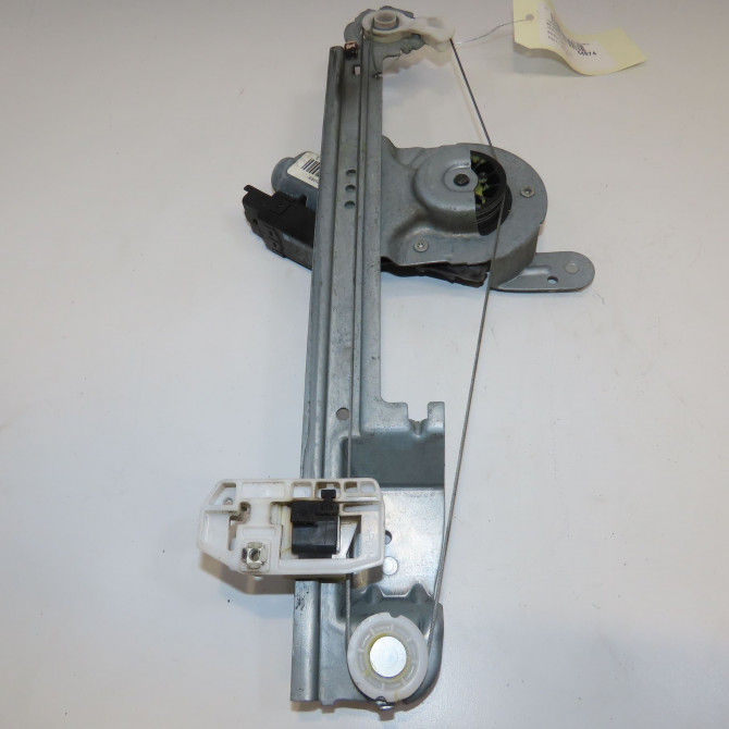 Mecanisme+moteur leve-glace arg occasion RENAULT SCENIC II Phase 2 09-2006->04-2009 1.5 DCI 105ch 8201010935 2
