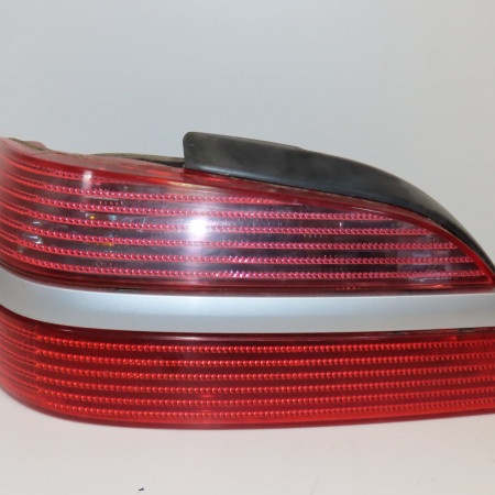 Feu arrière gauche occasion PEUGEOT 406 Phase 2 04-1999->04-2004 1.8i 16v 6350L5
