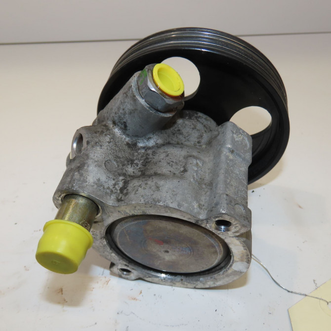 Pompe direction assistee occasion RENAULT LAGUNA II Phase 1 11-2000->03-2005 1.9 DCI 110ch 8200709229 2