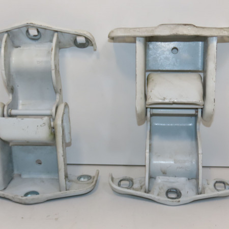 <span class="tt">Charniere inf porte battante arg occasion  </span><span class="designation"> </span>