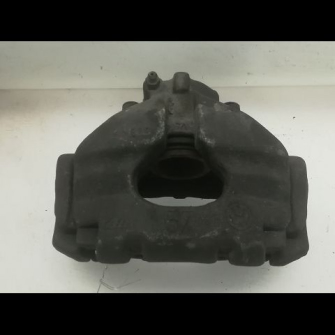 Etrier de frein avant gauche occasion VOLKSWAGEN TRANSPORTER IV Phase 2 03-1996->06-2003 2.5 TDI 102ch 7D0615123 1