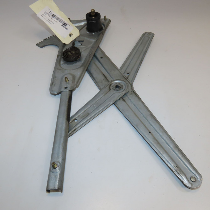 Mécanisme lève-glace avant droit occasion RENAULT TWINGO I Phase 1 04-1993->08-1998 1.2i 55ch 7700818266 1