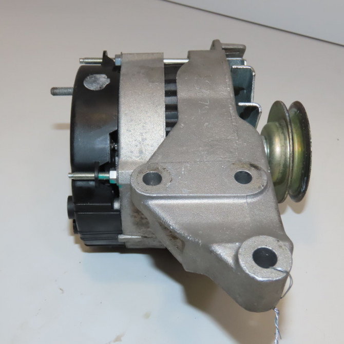 Alternateur occasion RENAULT TWINGO I Phase 1 04-1993->08-1998 1.2i 55ch 7700847513 4