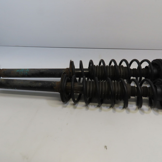 Amortisseur arrière droit occasion RENAULT TWINGO I Phase 1 04-1993->08-1998 1.2i 55ch 562108040R 1