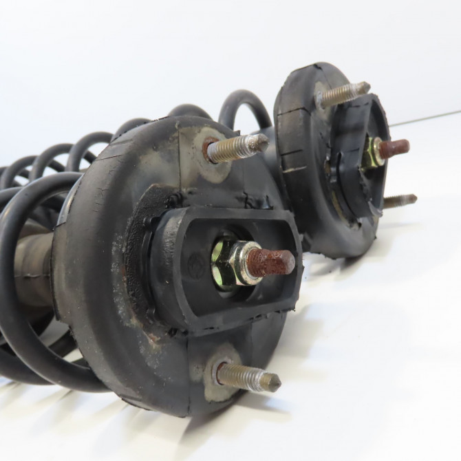 Amortisseur arrière droit occasion RENAULT TWINGO I Phase 1 04-1993->08-1998 1.2i 55ch 562108040R 2