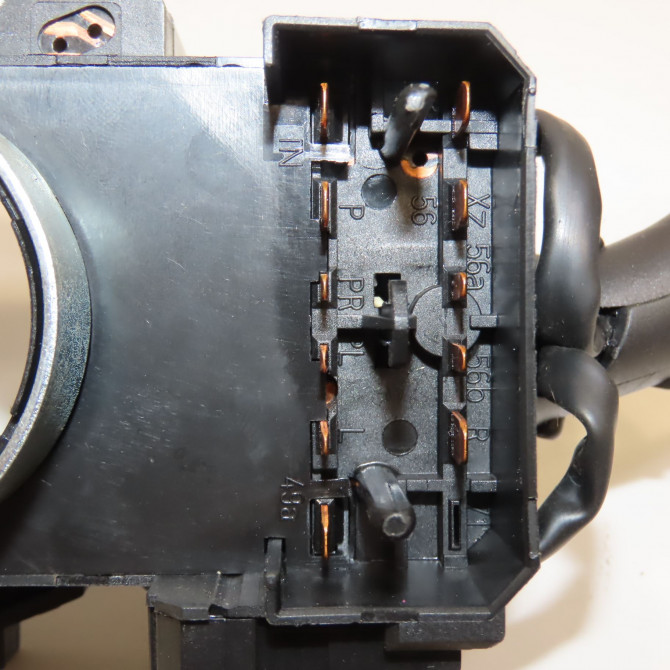 Bloc commodos occasion VOLKSWAGEN FOX Phase 1 06-2005->09-2011 1.2 6v 55ch 4