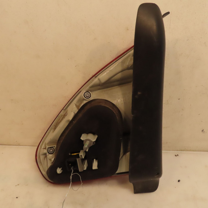 Feu arrière interieur gauche occasion PEUGEOT 2008 Phase 1 01-2013->... 1.6 E-HDI 92ch 9678074480 2