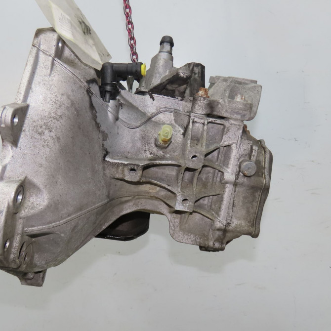 Boîte à vitesse mecanique occasion OPEL CORSA III Phase 2 08-2003->09-2006 1.2 TWINPORT 80ch 55566119 2