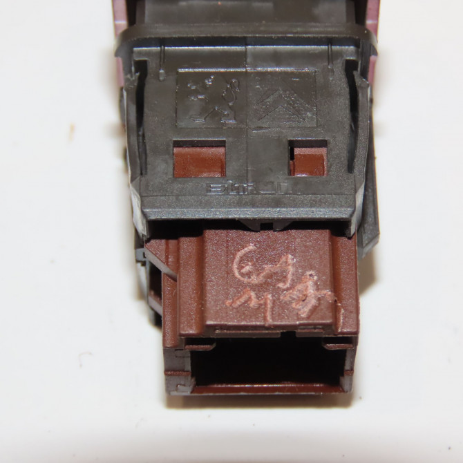 Bouton de warning occasion  6554RQ 5