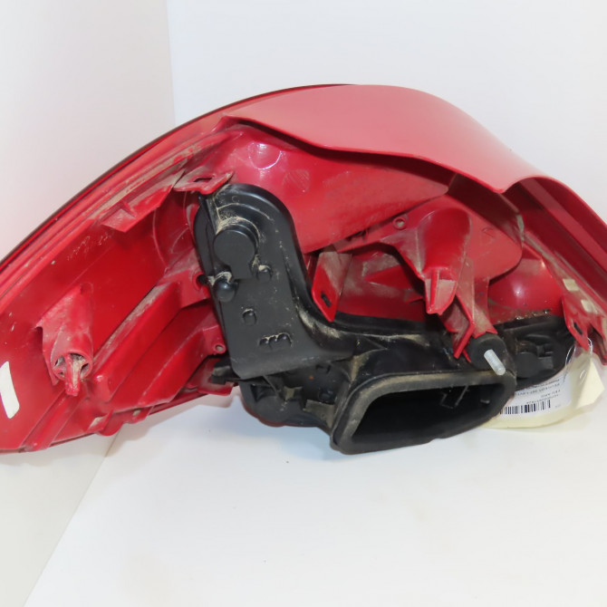 Feu arrière droit occasion  6351HQ 2