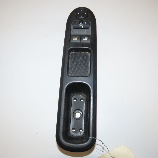 Commande lève-glace porte avant gauche occasion PEUGEOT 407 Phase 1 04-2004->07-2008 1.6 HDI 16v 6554ES 1