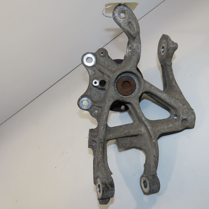 Moyeu arg occasion PEUGEOT 407 Phase 1 04-2004->07-2008 1.6 HDI 16v 374887 2