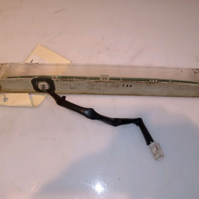 Feux stop supplementaire occasion TOYOTA PRIUS II 8157047041 2