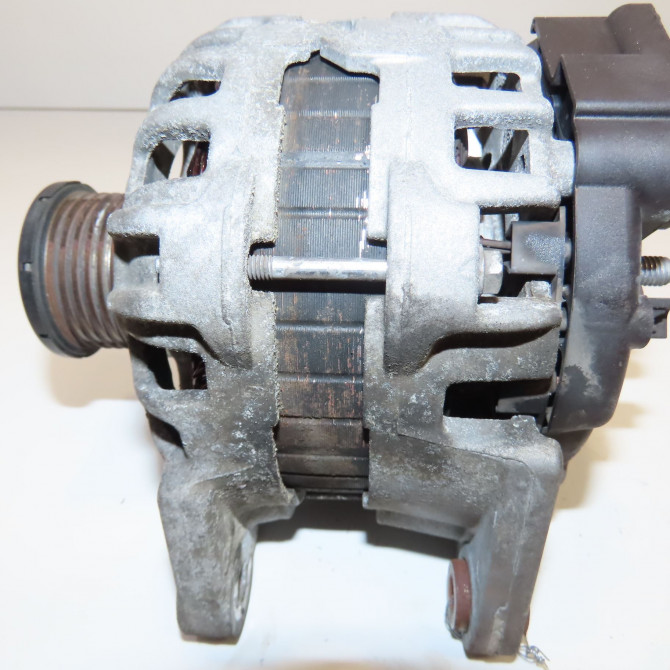 Alternateur occasion RENAULT TWINGO III Phase 1 06-2014->... 1.0 SCE 12v 70ch 231003071R 1