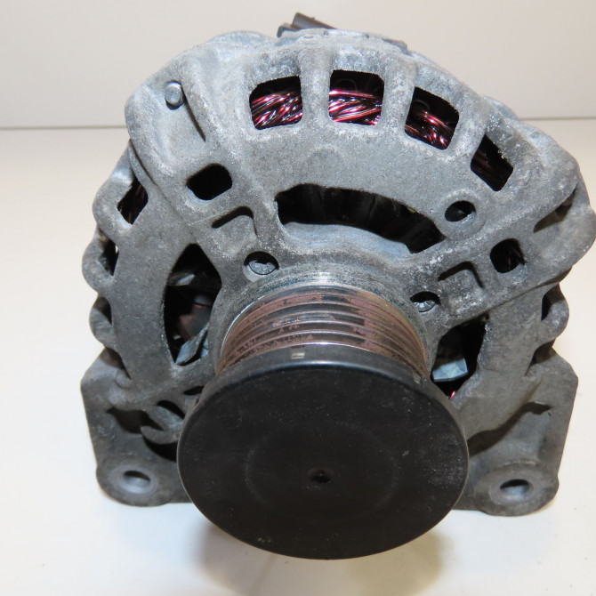 Alternateur occasion RENAULT TWINGO III Phase 1 06-2014->... 1.0 SCE 12v 70ch 231003071R 3