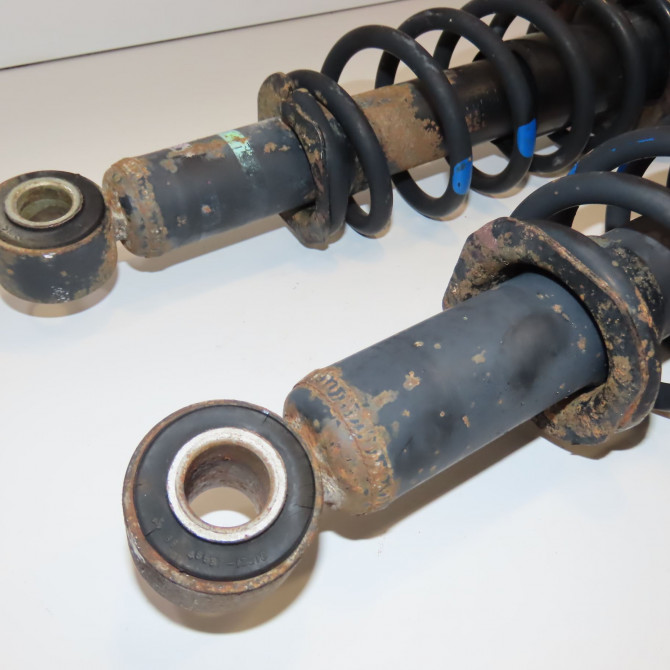 Amortisseur arrière droit occasion TOYOTA PRIUS II Phase 1 03-2004->11-2009 110 Hybride 4853049725 3