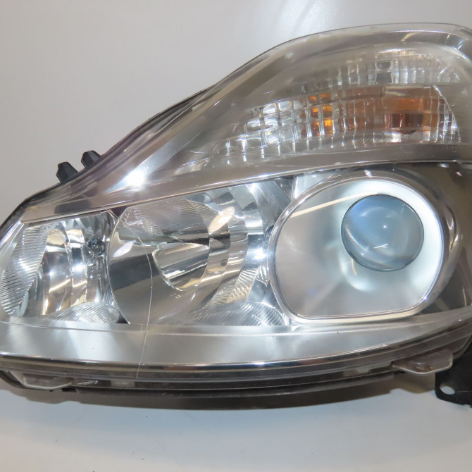 Phare gauche occasion RENAULT MODUS Phase 2 01-2008->12-2012 1.6i 16v 110ch 7701069720 1
