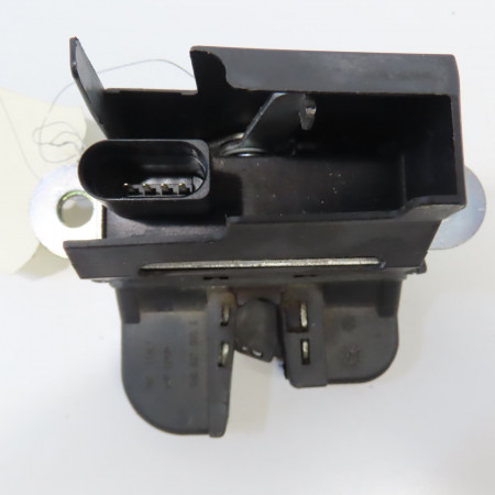 Serrure hayon occasion VOLKSWAGEN GOLF PLUS Phase 1 03-2005->03-2009 1.9 TDI 105ch 5M0827505H9B9