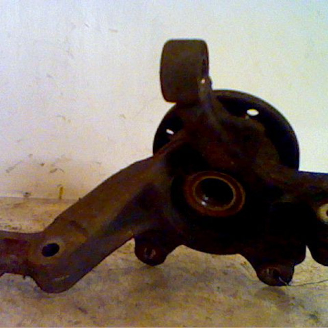 Moyeu avd occasion RENAULT MODUS Phase 1 09-2004->12-2007 402101554R 2