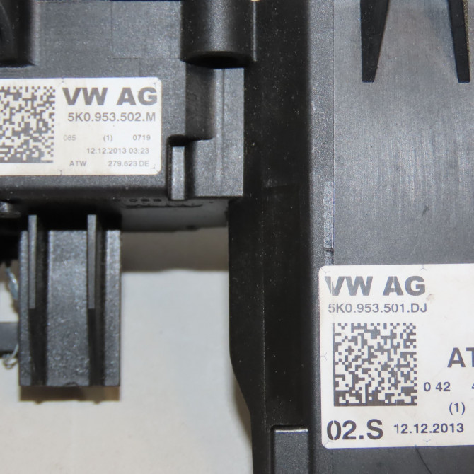 Bloc commodos occasion VOLKSWAGEN TOURAN II Phase 1 09-2010->12-2015 1.6 TDI 105ch 5K0953502M9B9 3