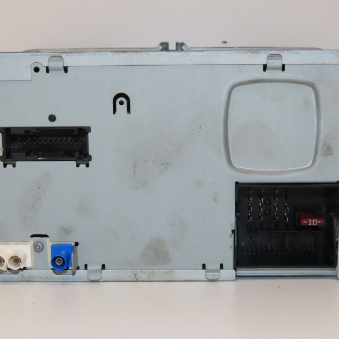 Autoradio occasion VOLKSWAGEN TOURAN II Phase 1 09-2010->12-2015 2.0 TDI 140ch 2