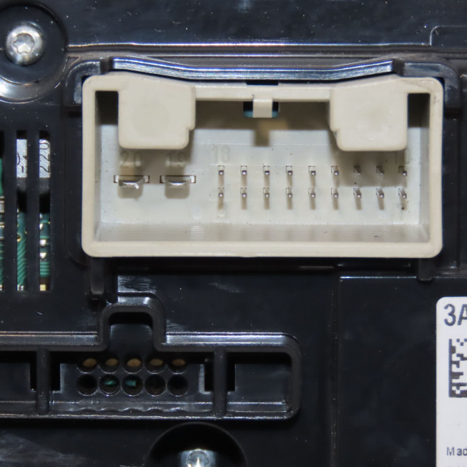 Commande de chauffage occasion VOLKSWAGEN TOURAN II Phase 1 09-2010->12-2015 2.0 TDI 140ch 3AA907044CJZJU 3